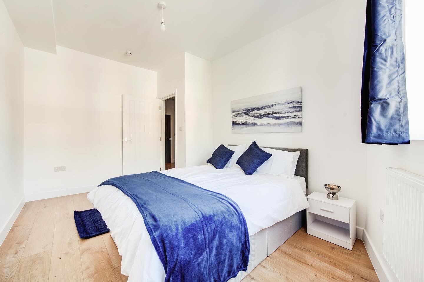 2 Bed Flat, Hinton Road, SE24 photo 2