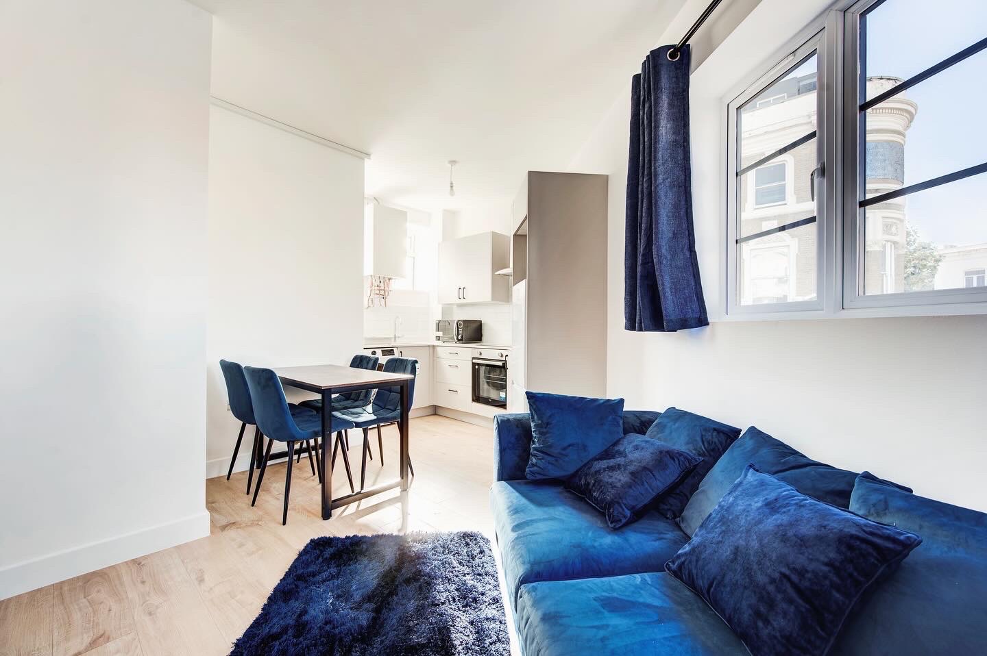 2 Bed Flat, Hinton Road, SE24 photo 3