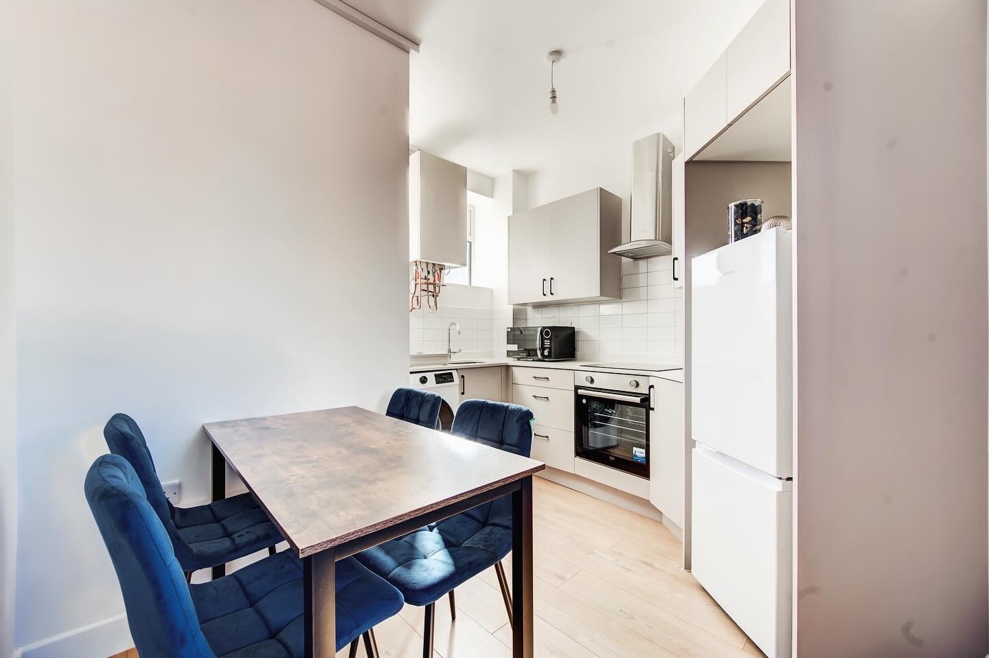 2 Bed Flat, Hinton Road, SE24 photo 5