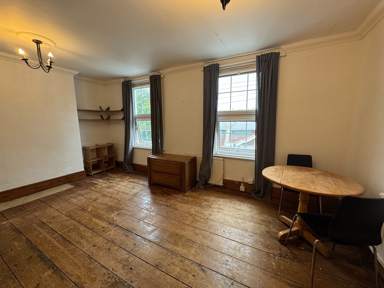 2 Bed Maisonette, Howard St, RG1 photo 2