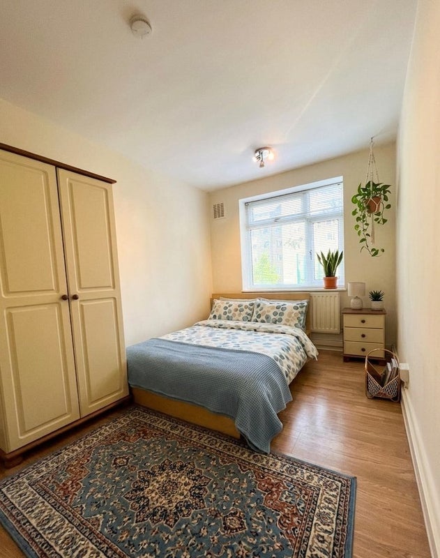 Room in a Shared Flat, Greener House, SW4 photo 2