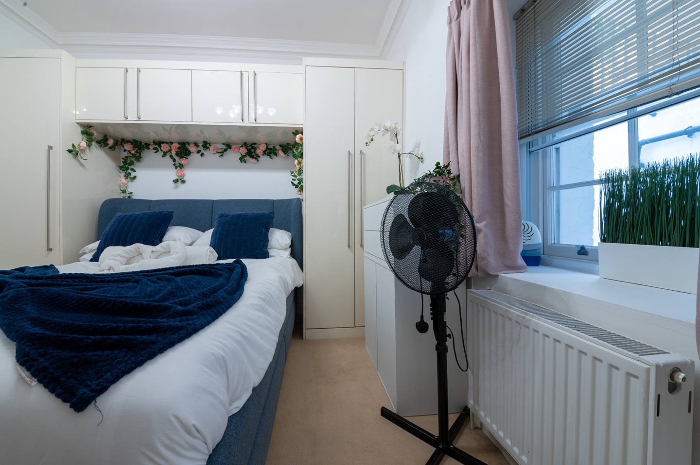 1 Bed Flat, Guilford St, WC1N photo 5