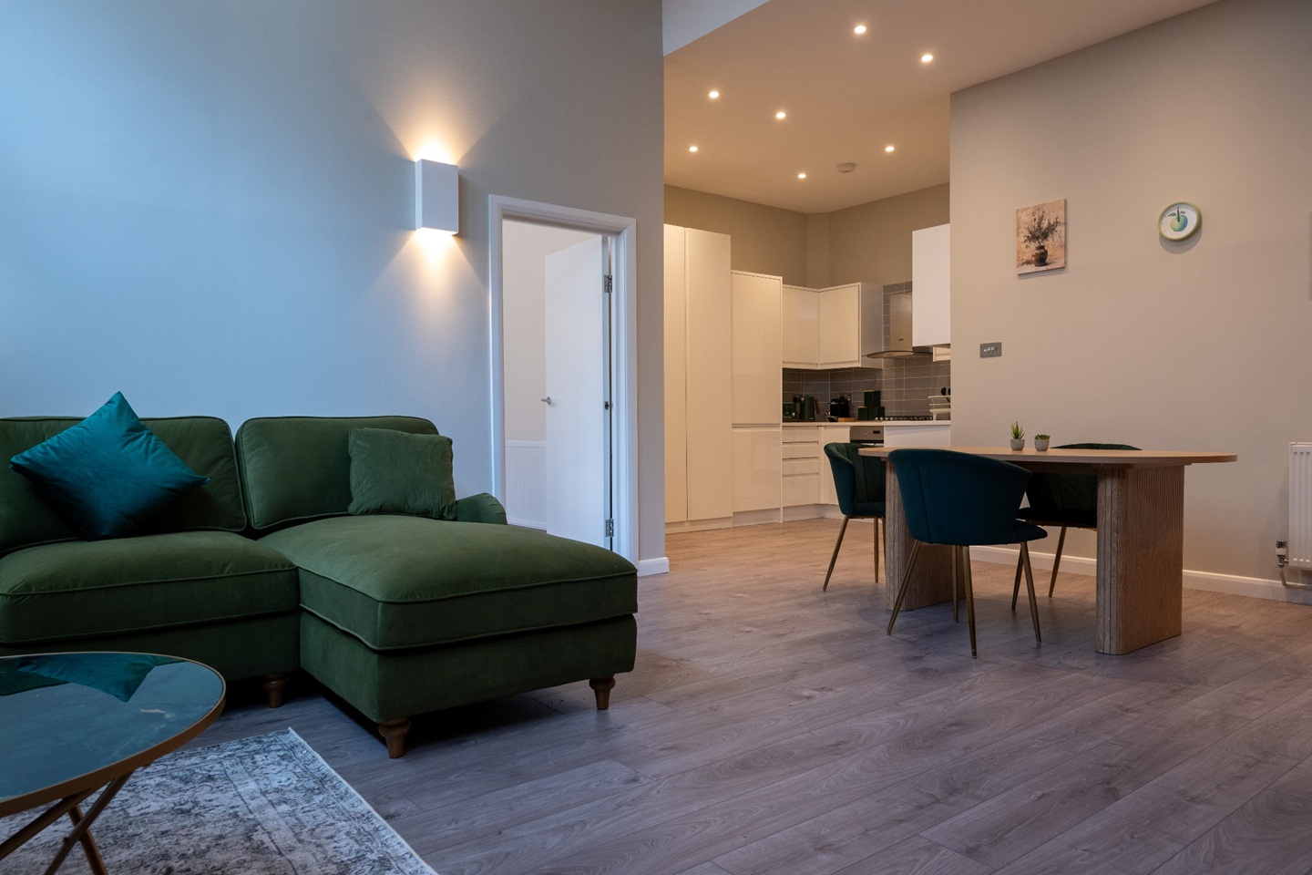 1 Bed Flat, Eagle House, N1 photo 5