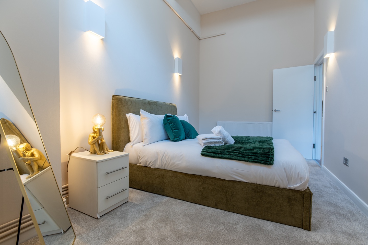 1 Bed Flat, Eagle House, N1 photo 2