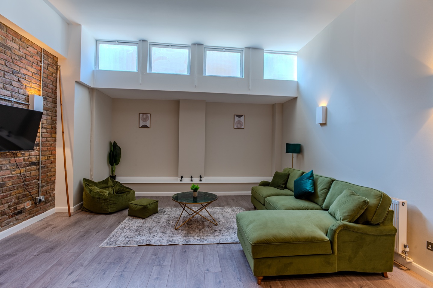 1 Bed Flat, Eagle House, N1 photo 3