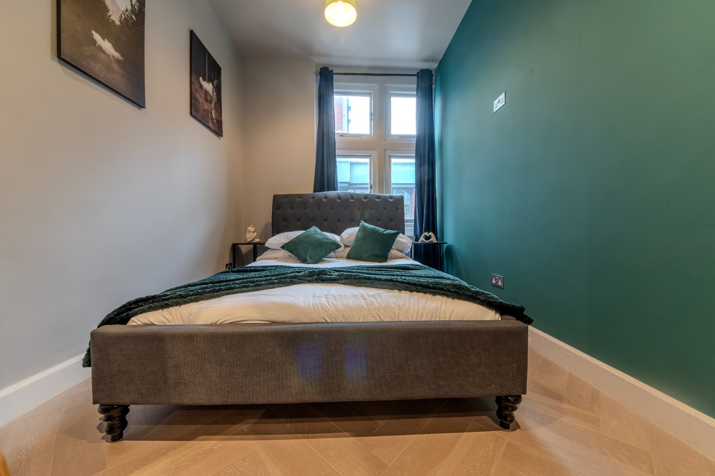 1 Bed Flat, Berwick St, W1F photo 3