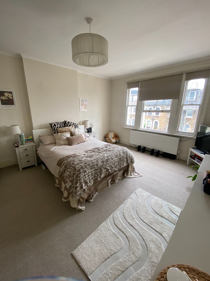 Room in a Shared House, Victoria Rise, SW4