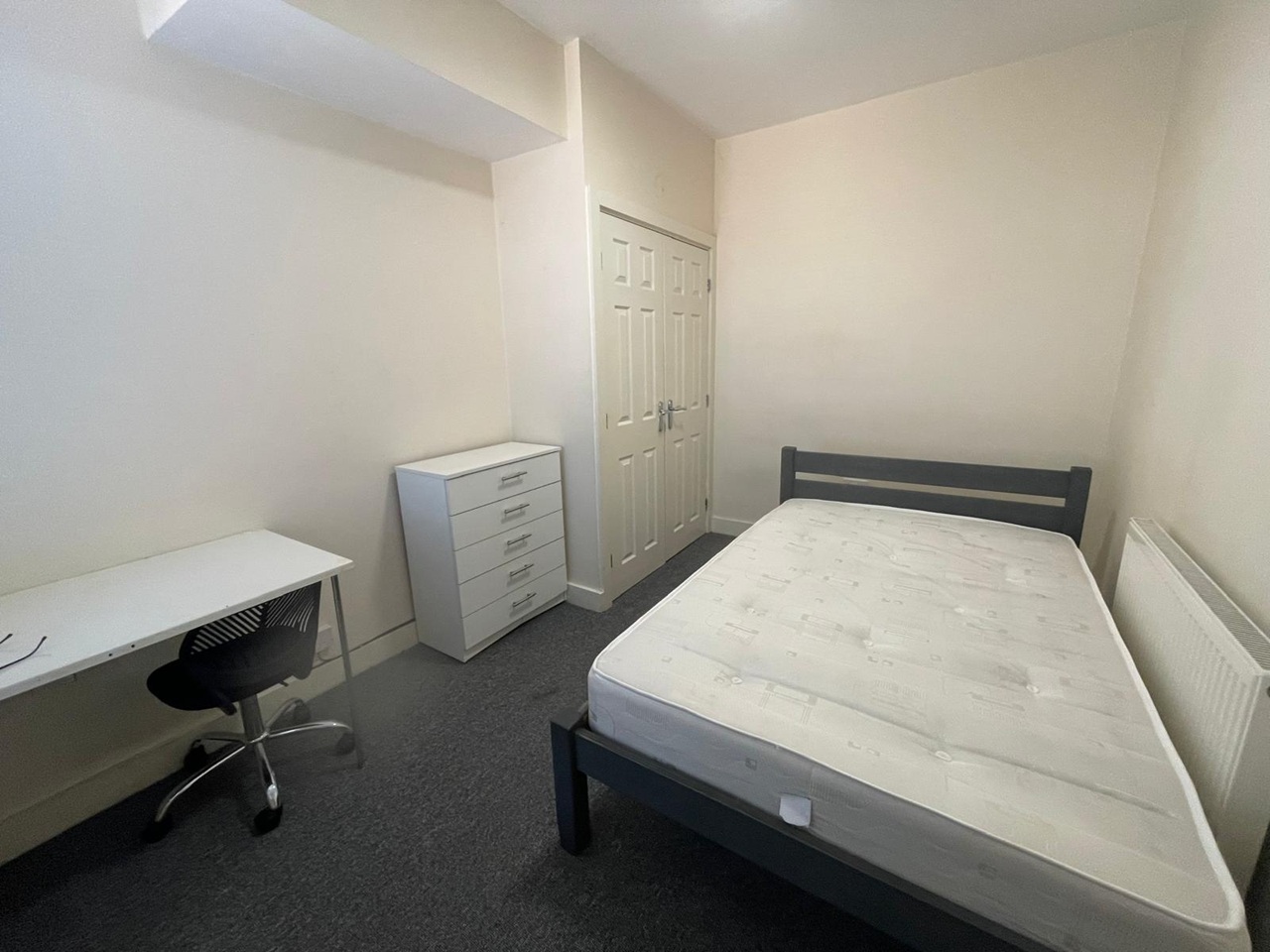 Room in a Shared House, Birrell Road, NG7 photo 5