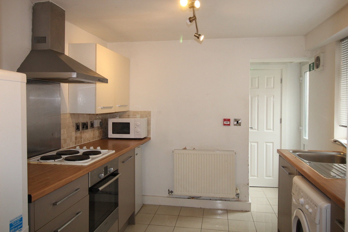 Room in a Shared House, Birrell Road, NG7 photo 2