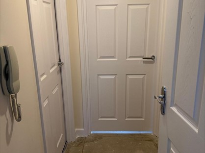1 Bed Flat, Merlin House, GL1