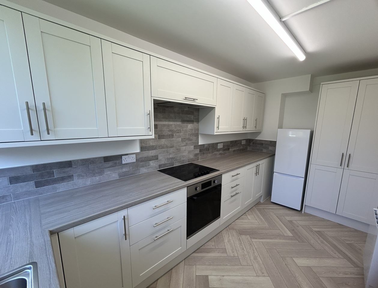 2 Bed Flat, Cotham Road, BS6 photo 2