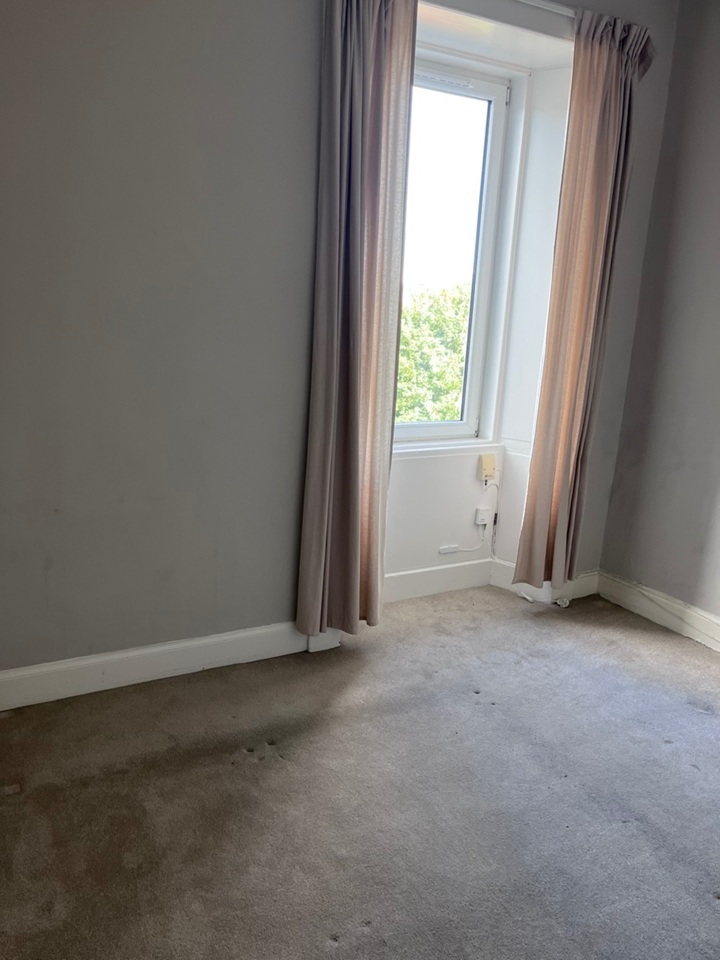 1 Bed Flat, Albert St, EH7 photo 5