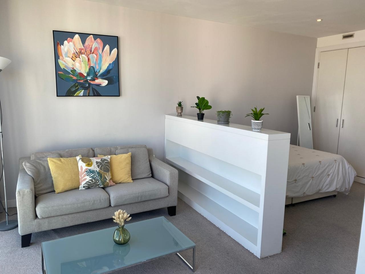 Studio Flat, The Rotunda, B2 photo 2