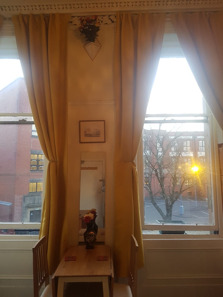 2 Bed Flat, Oakfield Avenue, G12 photo 3