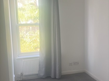 1 Bed Terraced House, Manor Road, SM6