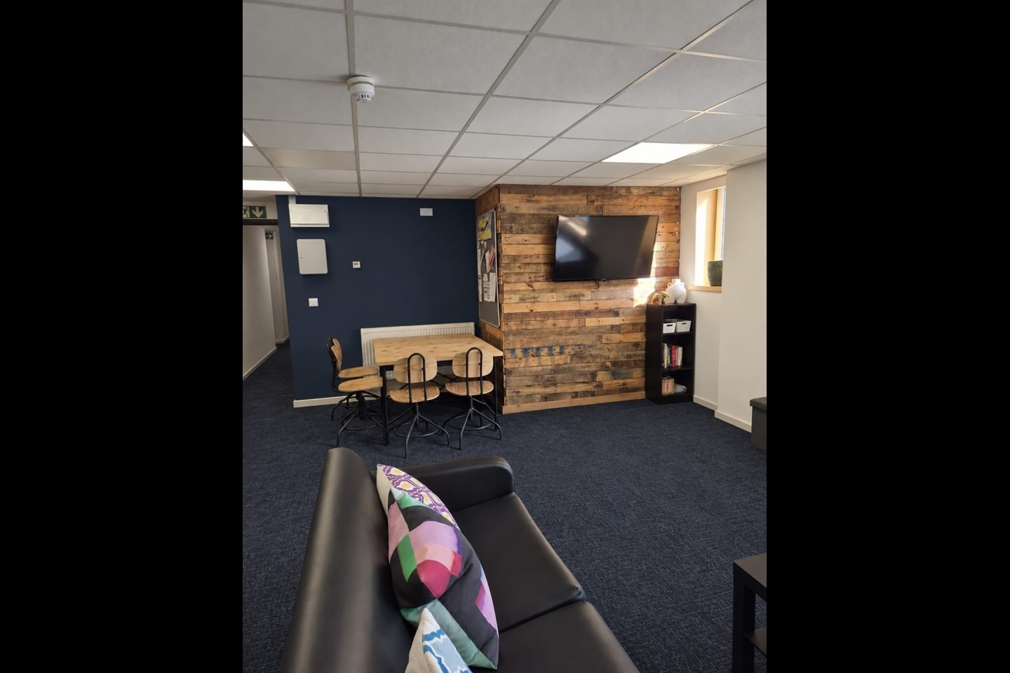 Room in a Shared House, Fitzalan Square, S1 photo 2
