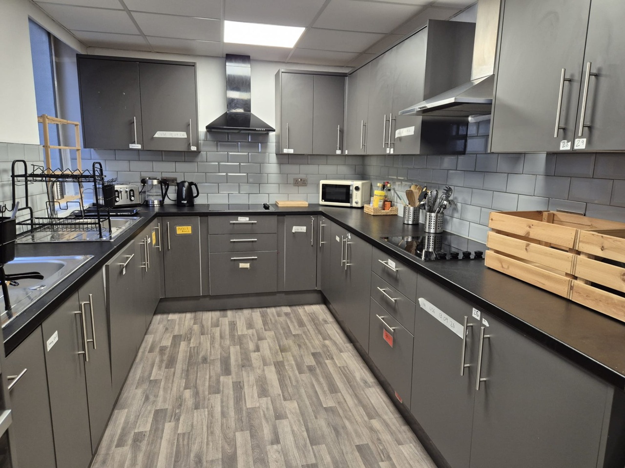 Room in a Shared House, Fitzalan Square, S1 photo 4