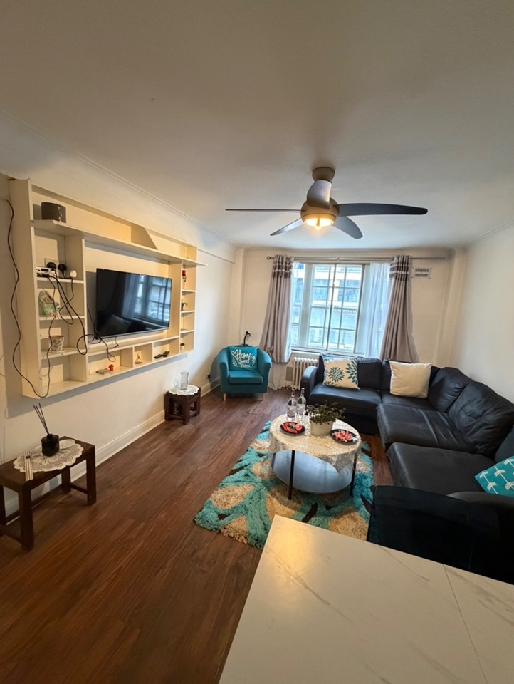 1 Bed Flat, Park West, W2 photo 3