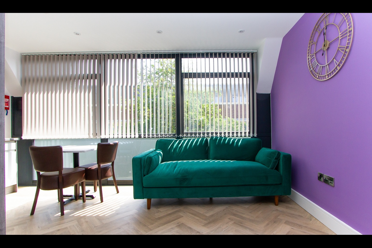 1 Bed Flat, Corporation St, CV1 photo 2
