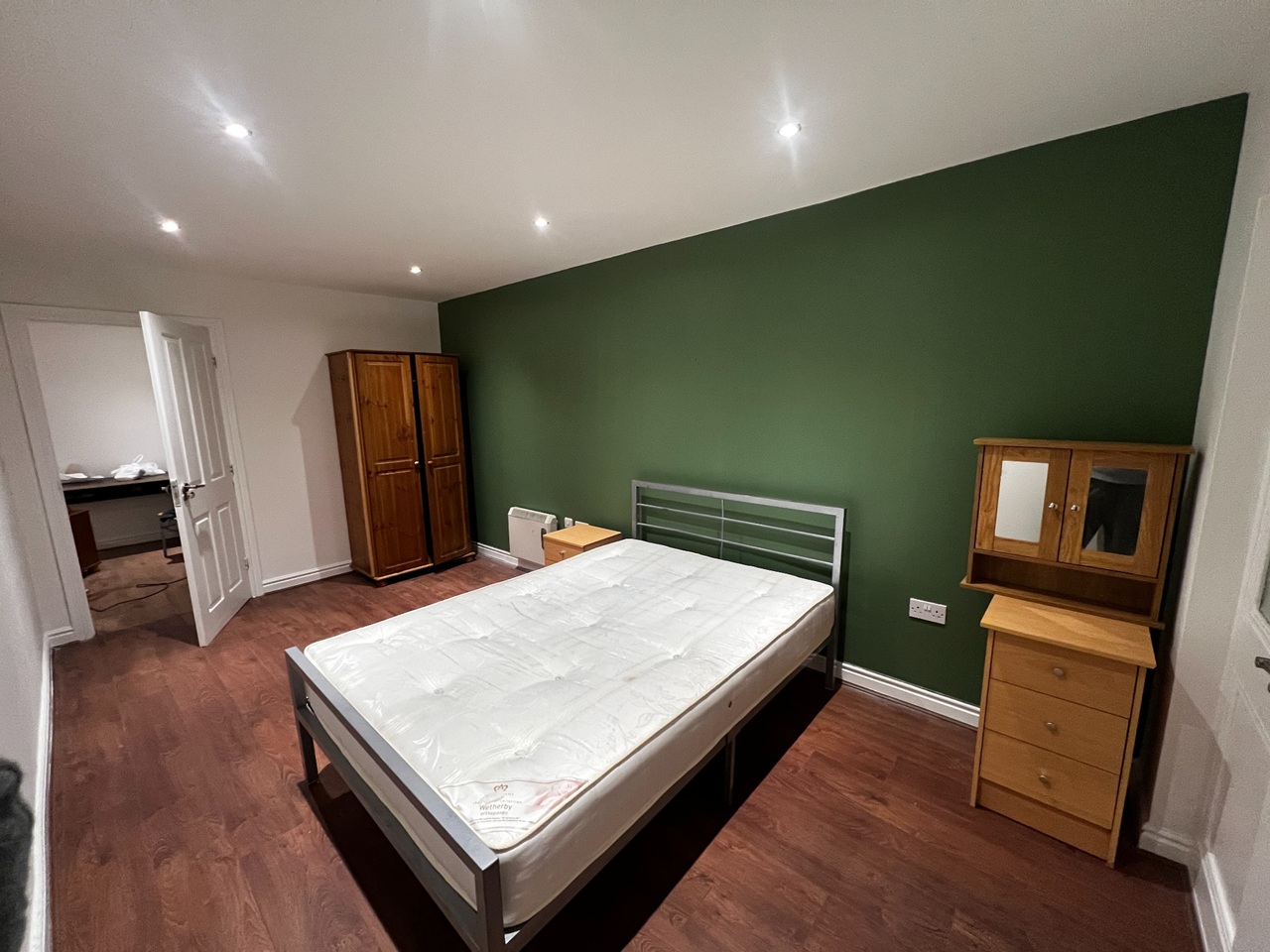 2 Bed Flat, Newton St, M1 photo 4