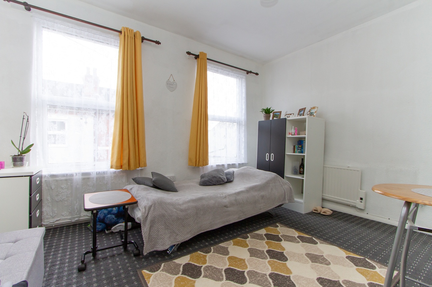 Studio Flat, Cromwell St, CV6 photo 2