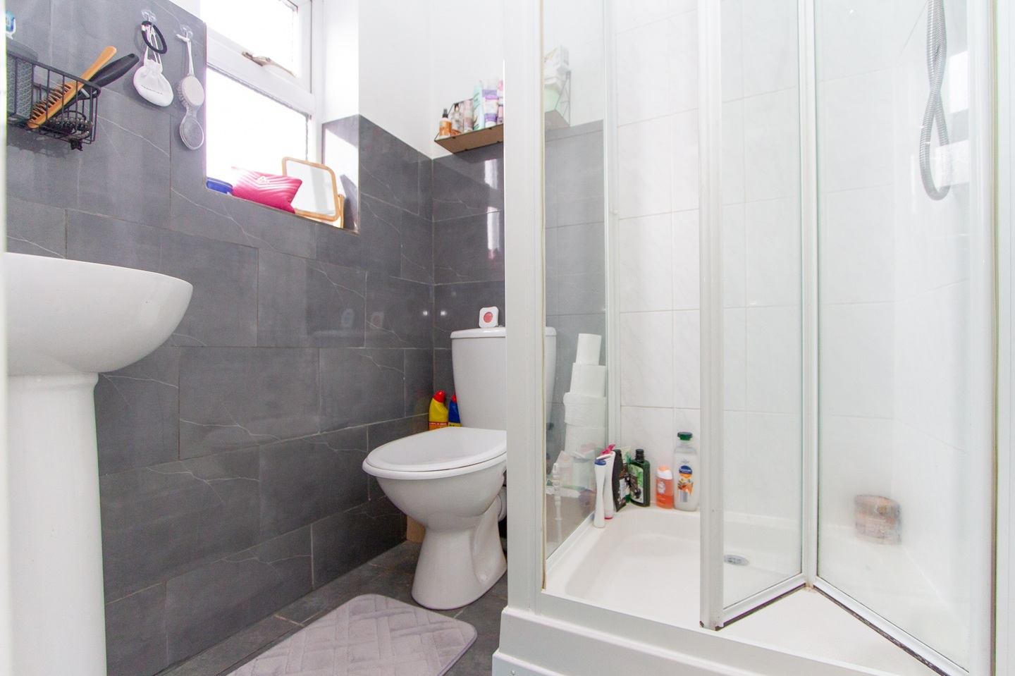 Studio Flat, Cromwell St, CV6 photo 4
