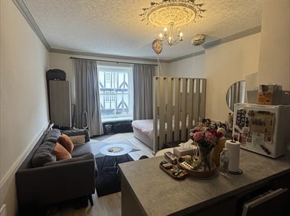 1 Bed Flat, Toft Green, YO1