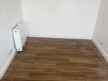 1 Bed Flat, Waterside Close, SE28