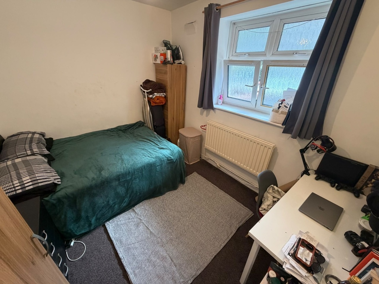 Room in a Shared Flat, Bowling Green Street, SE11
