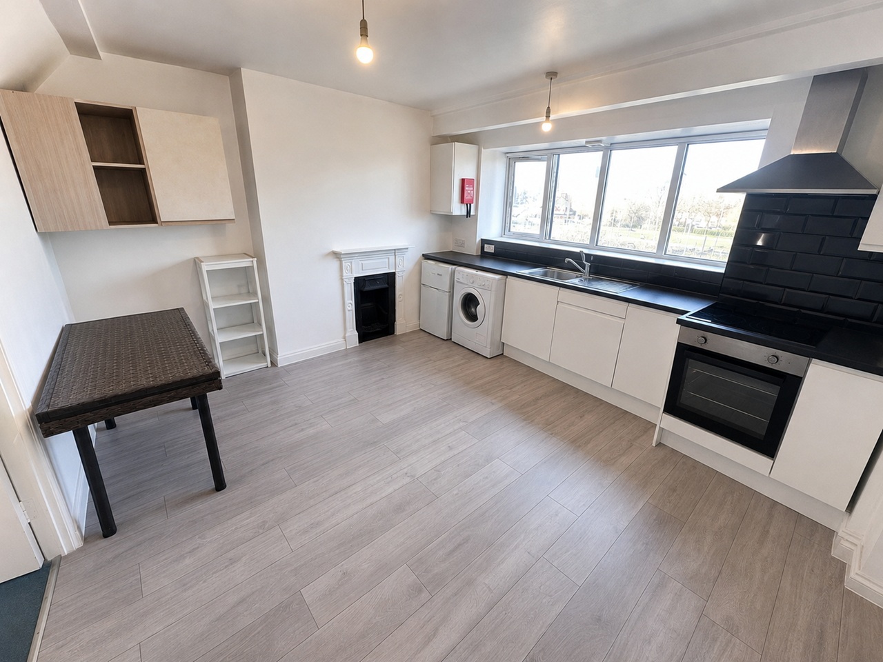 1 Bed Flat, Northam Road, SO14 photo 4