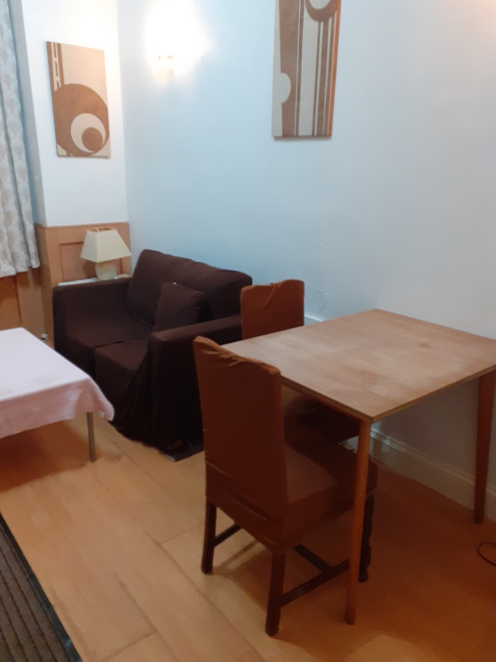 1 Bed Flat, Jardine St, G20 photo 3