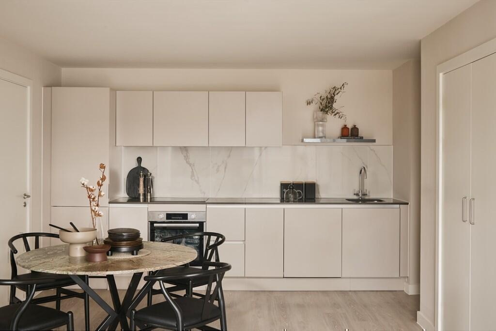 1 Bed Flat, Bloomery Place, S1 photo 4