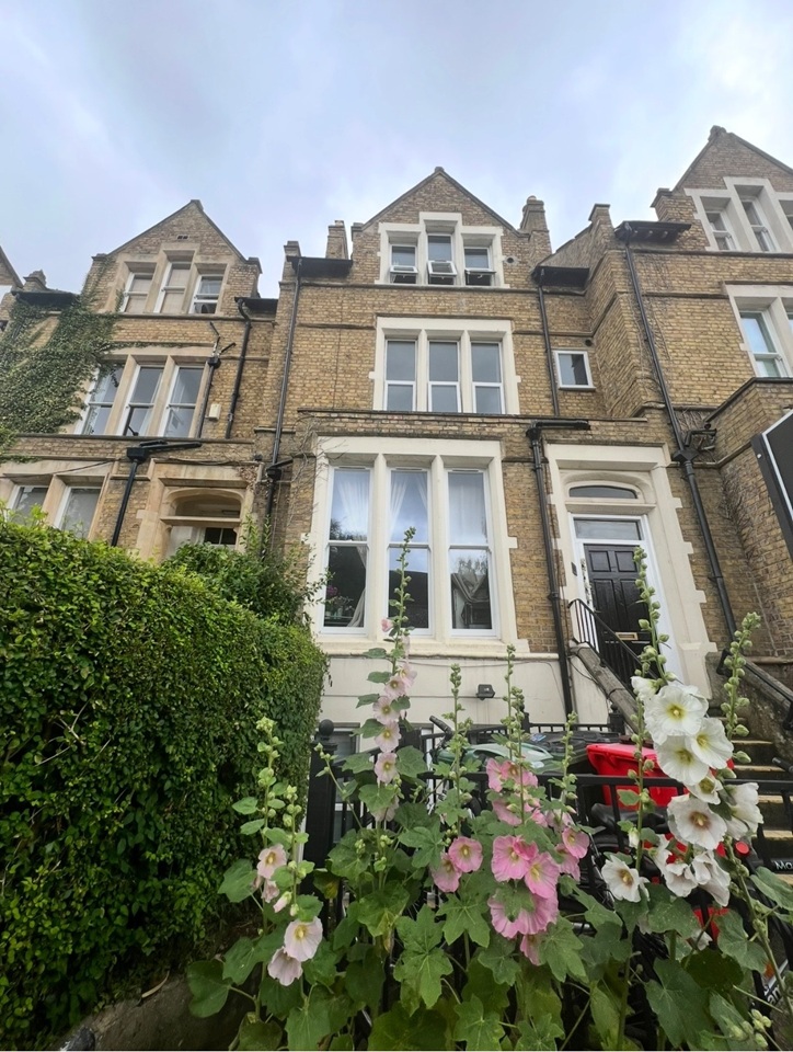 Studio Flat, Iffley Road, OX4