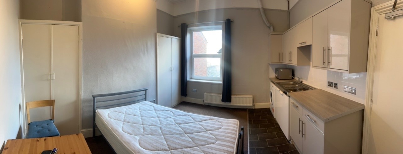 Studio Flat, Iffley Road, OX4 photo 4