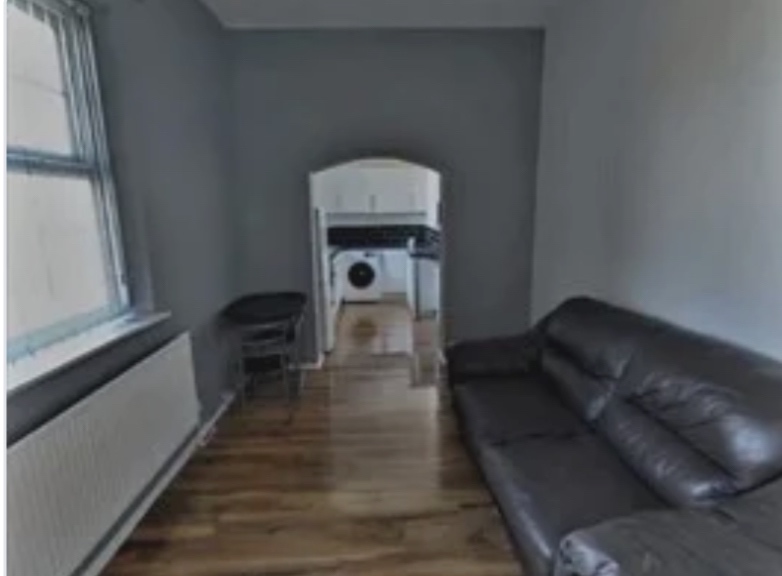 1 Bed Flat, Seymour Road, M8