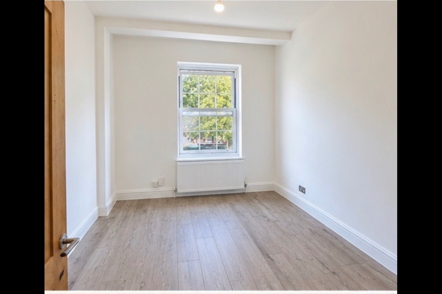 3 Bed Flat, Kingsland Road, E8 photo 3