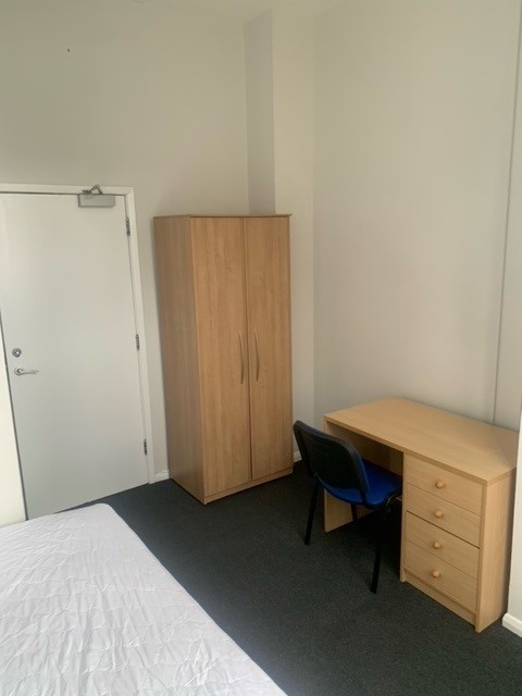 Room in a Shared Flat, Parsons House, W6 photo 3