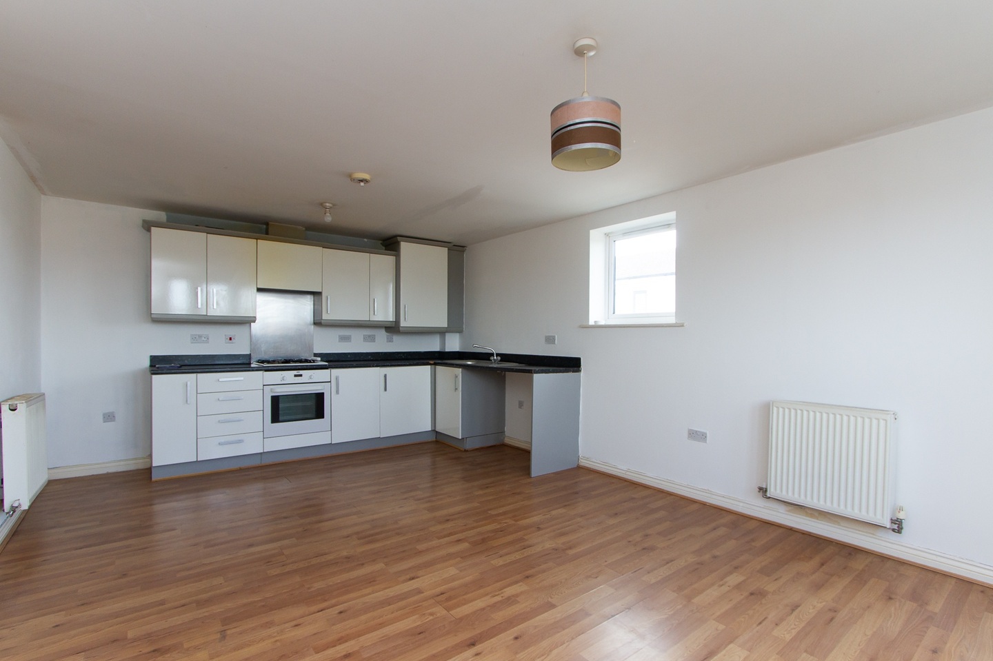 2 Bed Flat, Coldstream Court, CV3 photo 2