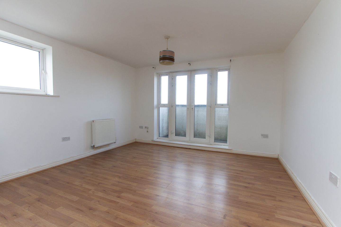 2 Bed Flat, Coldstream Court, CV3 photo 3