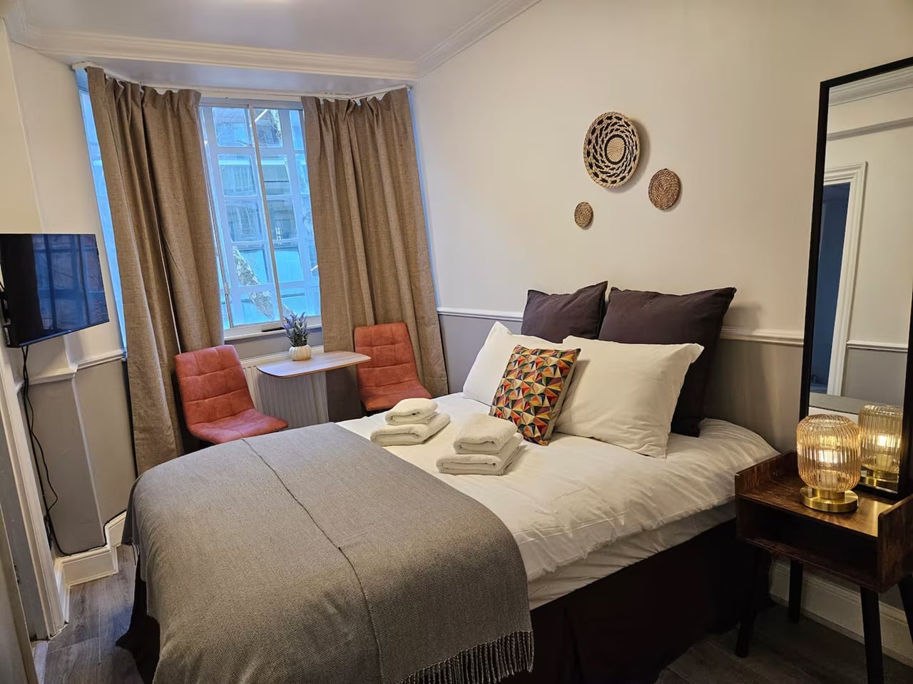 Studio Flat, Sloane Avenue, SW3