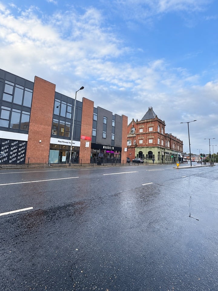 Room in a Shared House, Cramond Avenue, L18
