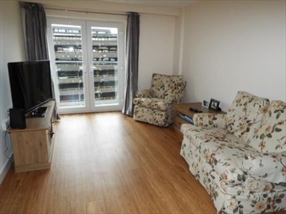 2 Bed Flat, Crecy Court, LE1