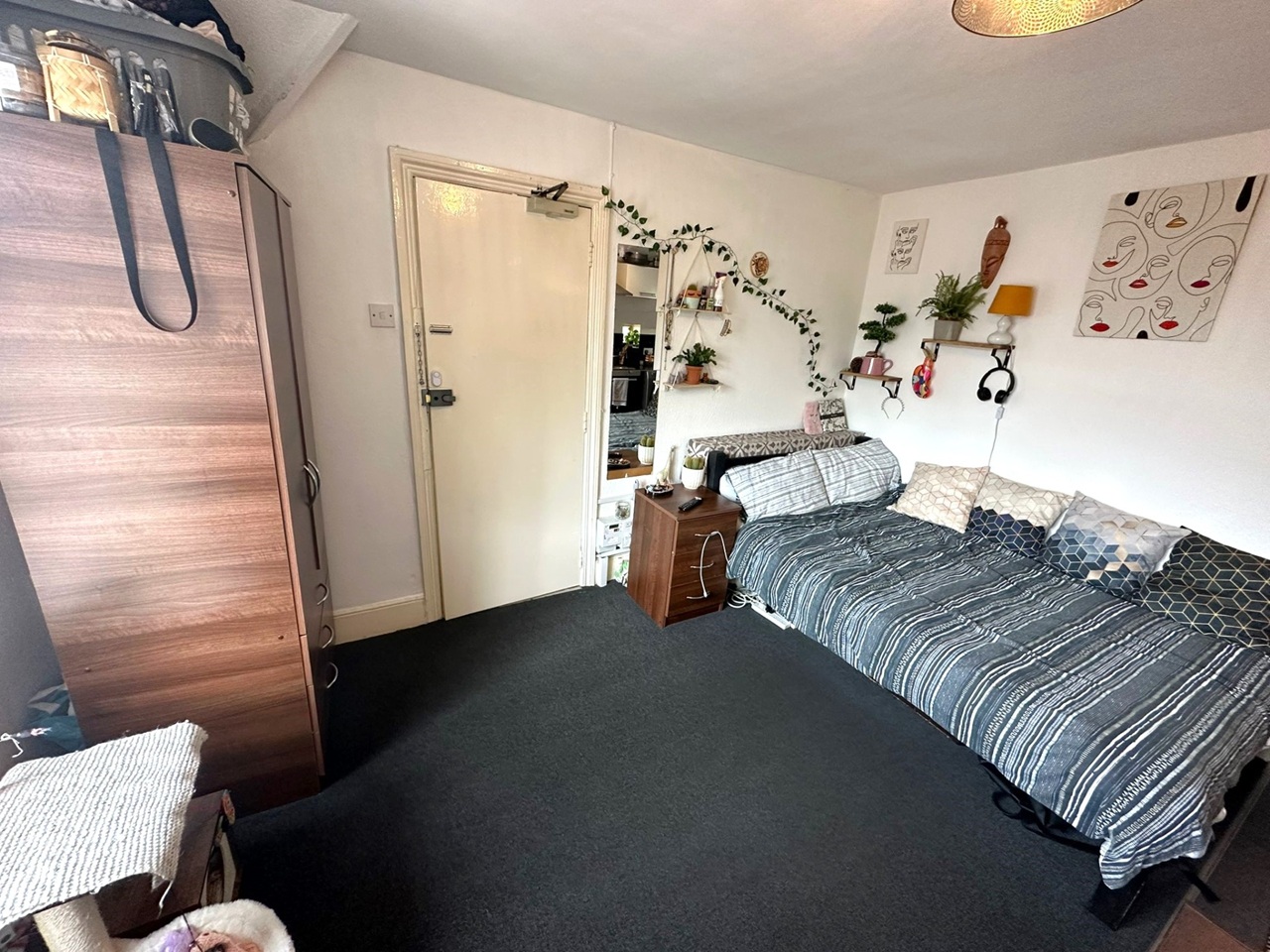 Studio Flat, Gordon Avenue, SO14 photo 5