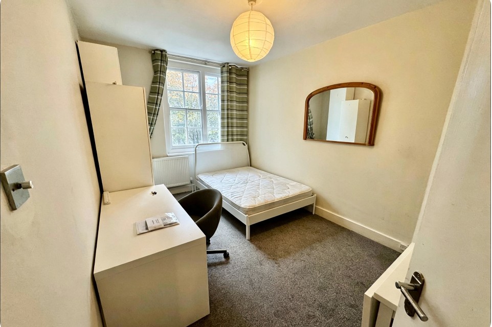 Room in a Shared Flat, Jessel House, WC1H