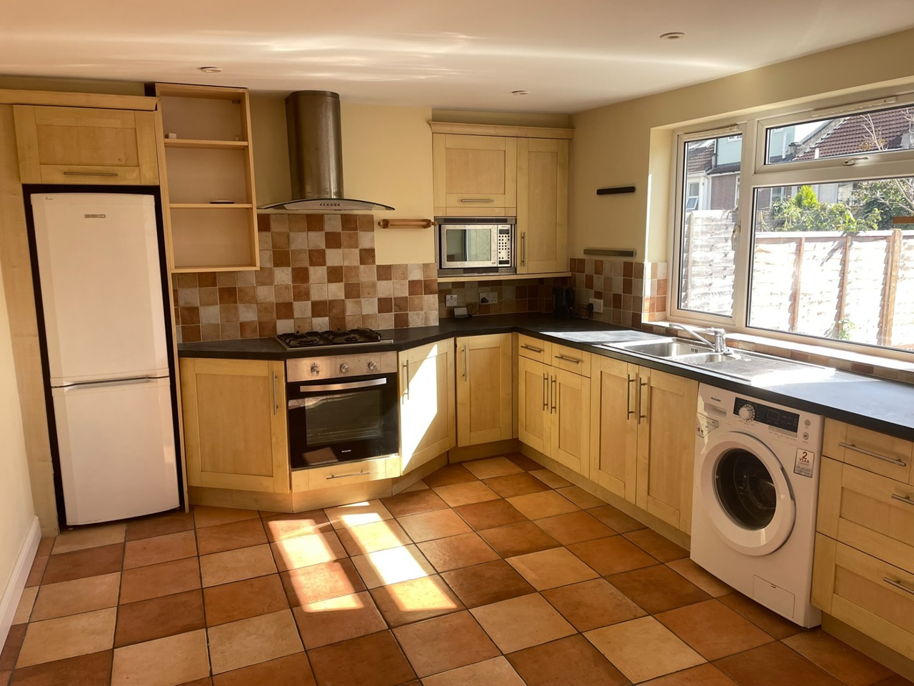 2 Bed Terraced House, Queens Street, BS5