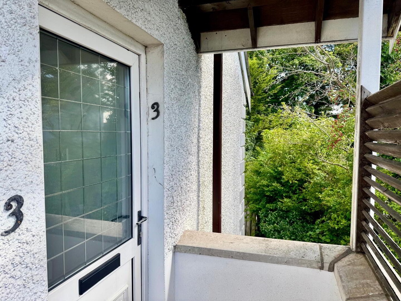 2 Bed Flat, Finaghy Road South, BT10 photo 3