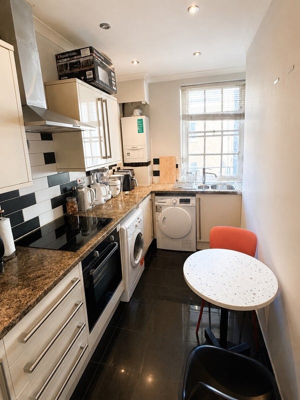 Room in a Shared Flat, St Michaels St, W2 photo 4