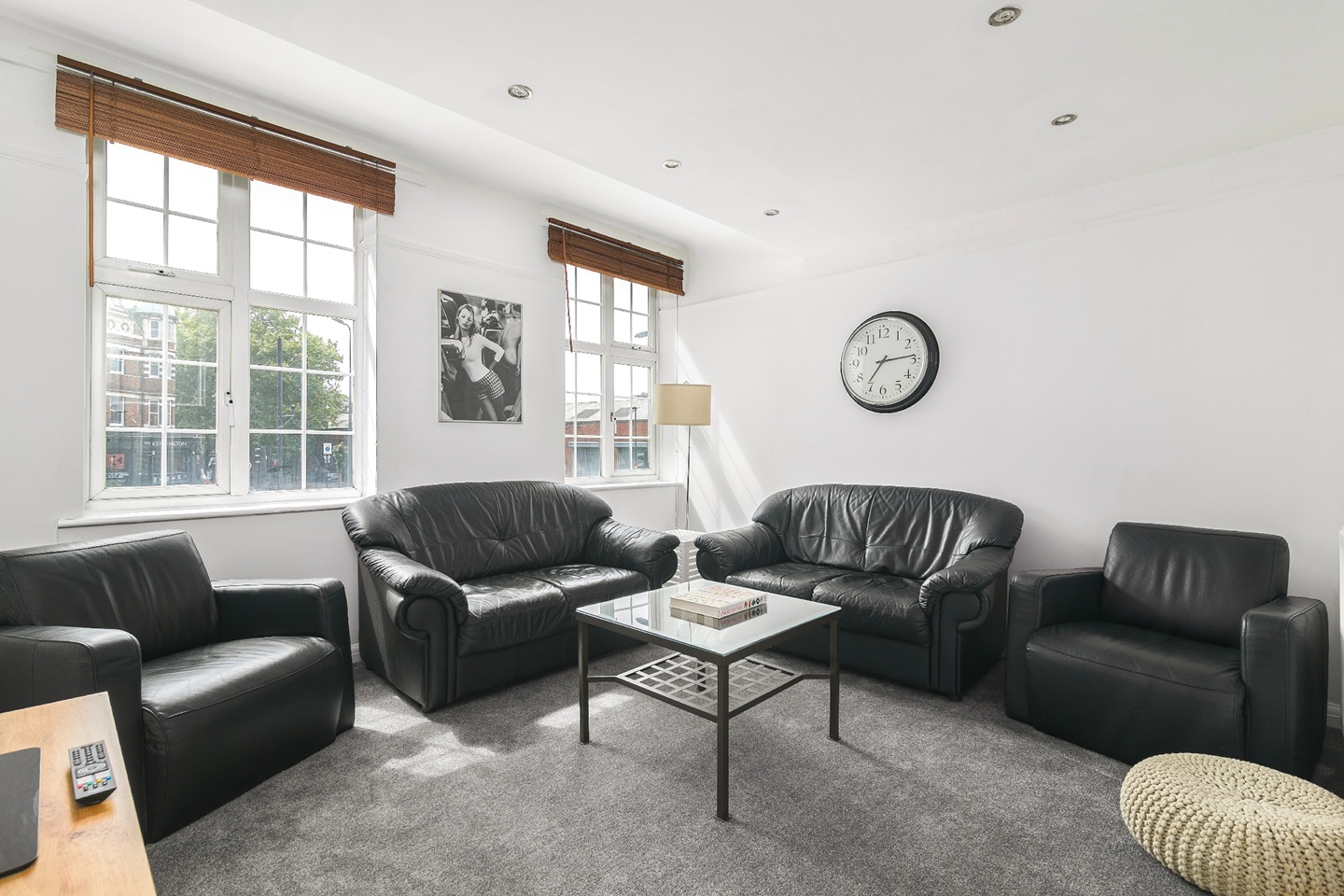2 Bed Flat, Bolton Crescent, SE5 photo 2