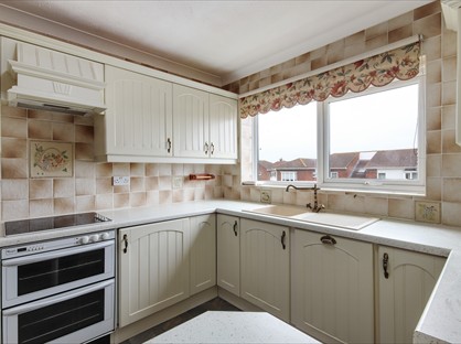 2 Bed Flat, Russell Square, DA3