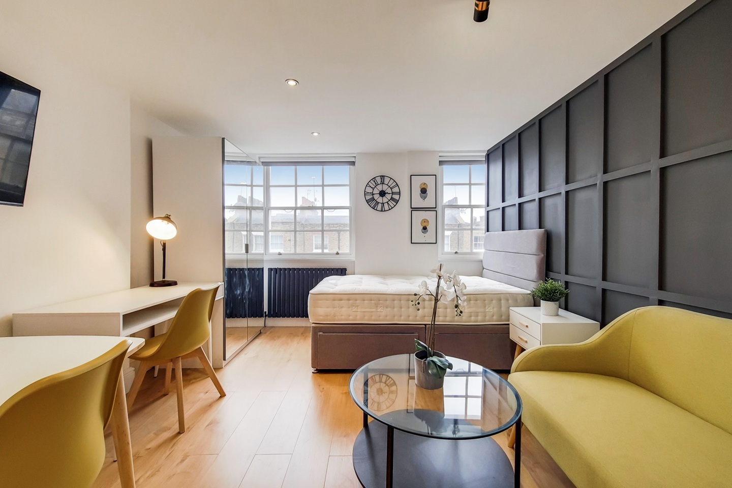 Studio Flat, Gloucester Place, NW1 photo 4